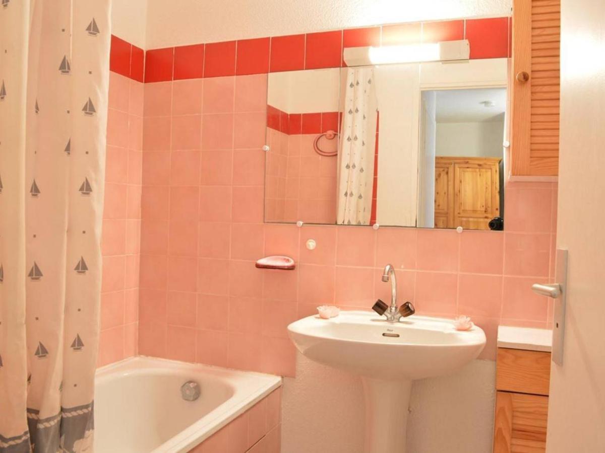 Appartement 2P, 4 Couchages, Terrasse Et Salon De Jardin A 200M De La Plage, Frejus - Fr-1-226A-22 المظهر الخارجي الصورة