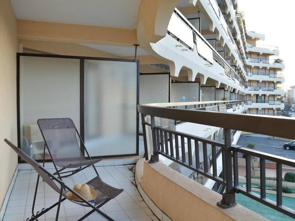 Appartement 2P, 4 Couchages, Terrasse Et Salon De Jardin A 200M De La Plage, Frejus - Fr-1-226A-22 المظهر الخارجي الصورة