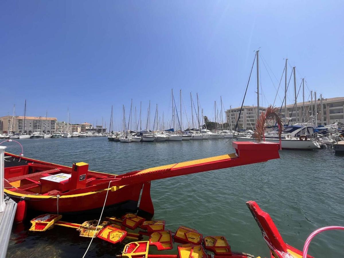 Appartement 2P, 4 Couchages, Terrasse Et Salon De Jardin A 200M De La Plage, Frejus - Fr-1-226A-22 المظهر الخارجي الصورة